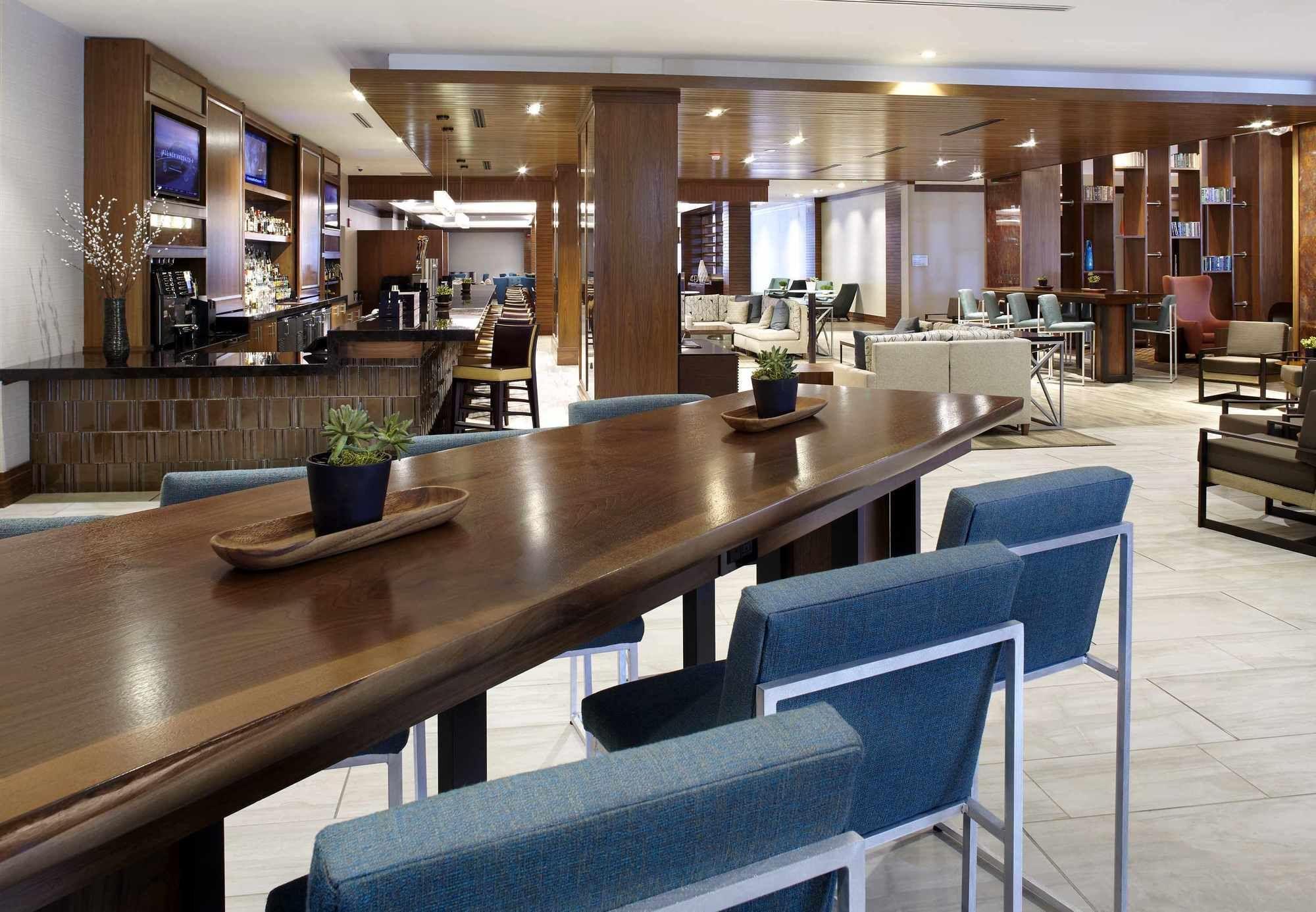 Raleigh Marriott Crabtree Valley Esterno foto