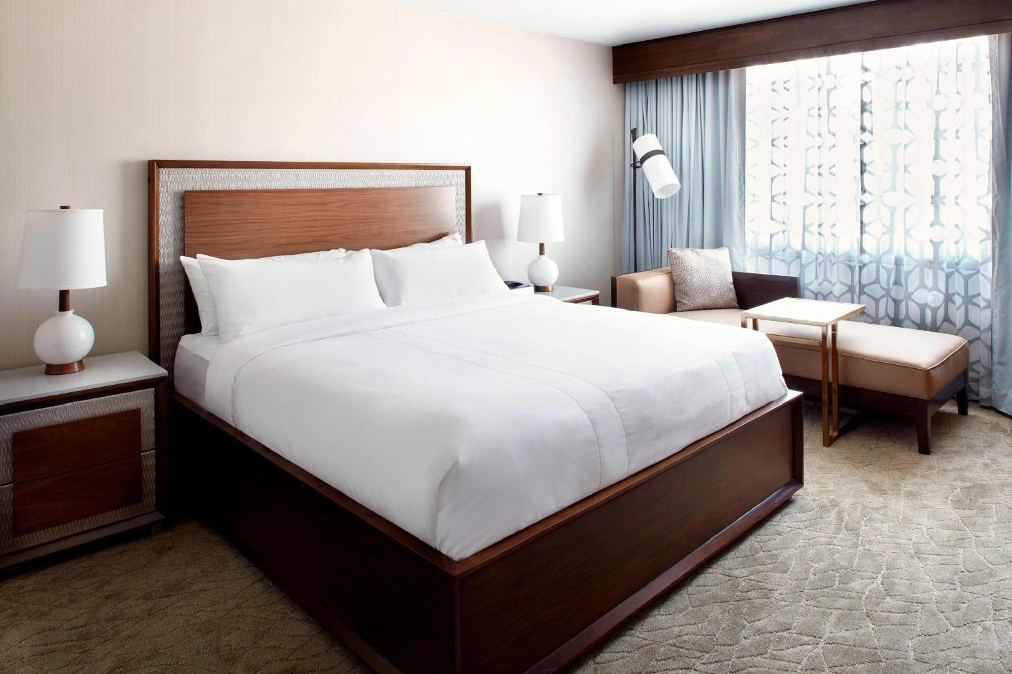 Raleigh Marriott Crabtree Valley Esterno foto