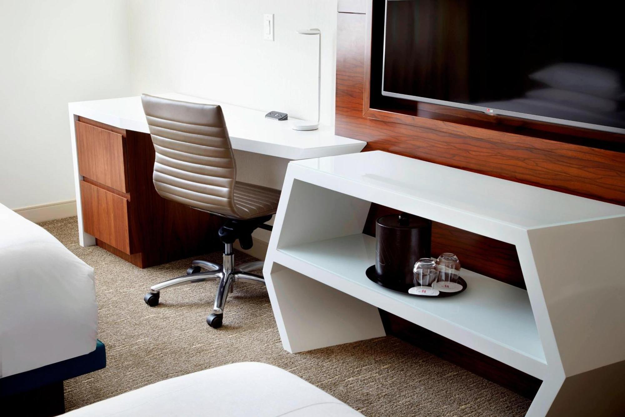 Raleigh Marriott Crabtree Valley Esterno foto