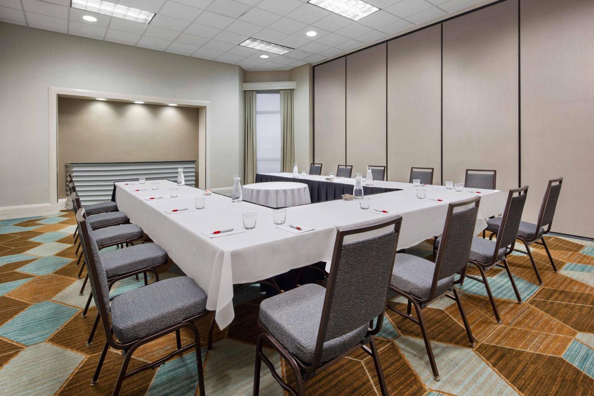 Raleigh Marriott Crabtree Valley Esterno foto